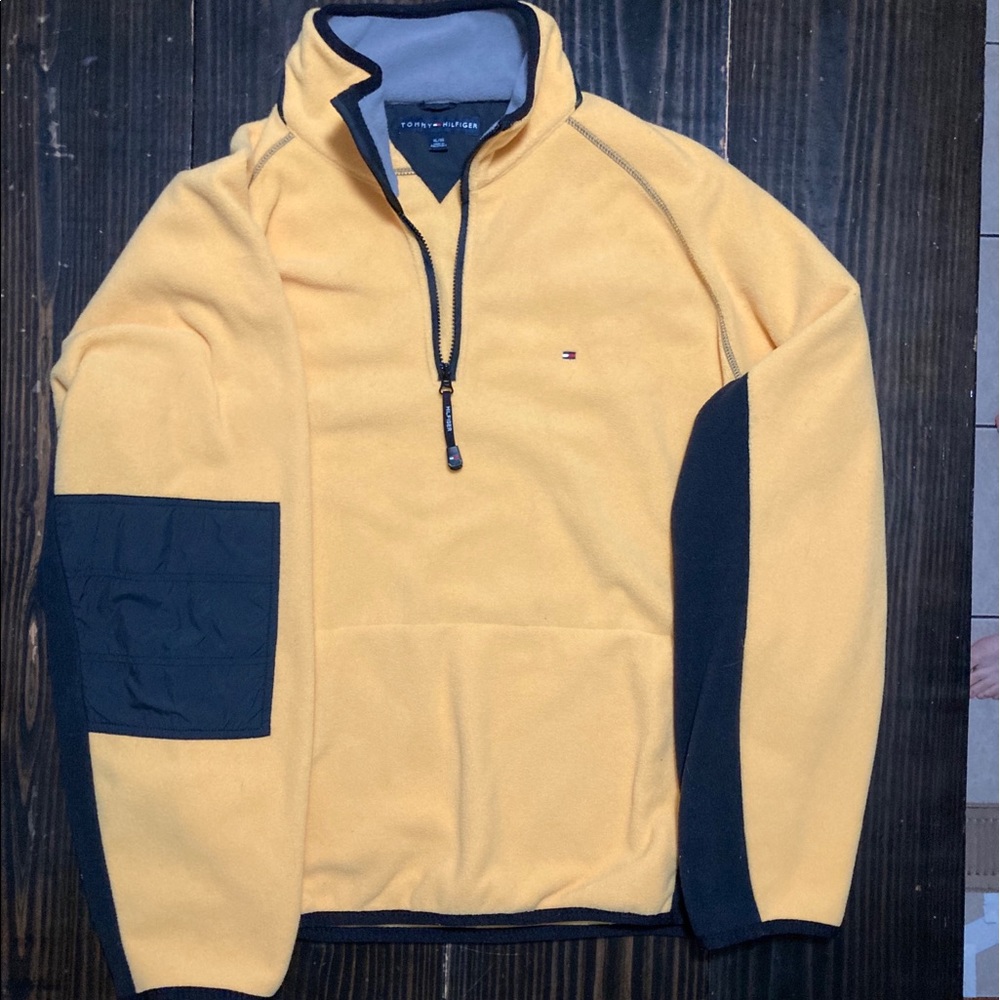 Tommy hilfigher fleece sweater (XL)